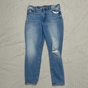 Lucky brand distressed denim jeans